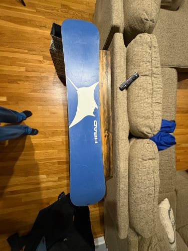 Unisex HEAD Snowboard All Mountain Medium Flex Directional 145 cm (Used)