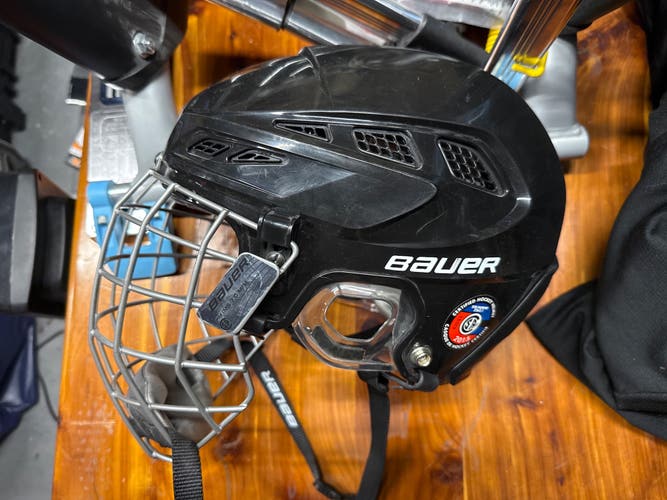 Medium Bauer IMS 7.0 Helmet (Used)
