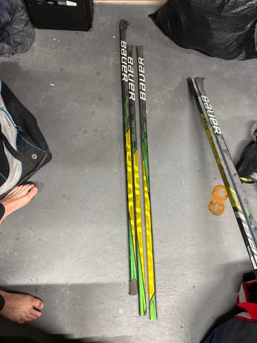 Senior Bauer Supreme Ultrasonic Right Handed Hockey Stick P92 70 Flex (Used)
