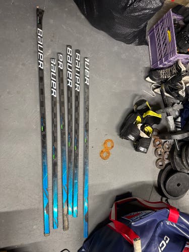 Senior Bauer Nexus Geo Right Handed Hockey Stick P92 77 Flex (Used)