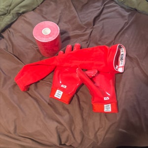 NXTRND adult medium new football gloves )