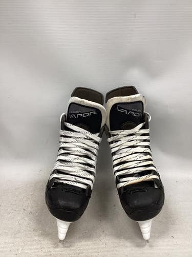 Used Bauer VAPOR X VOLT Junior Hockey Skate Junior 04 11851-S000042239