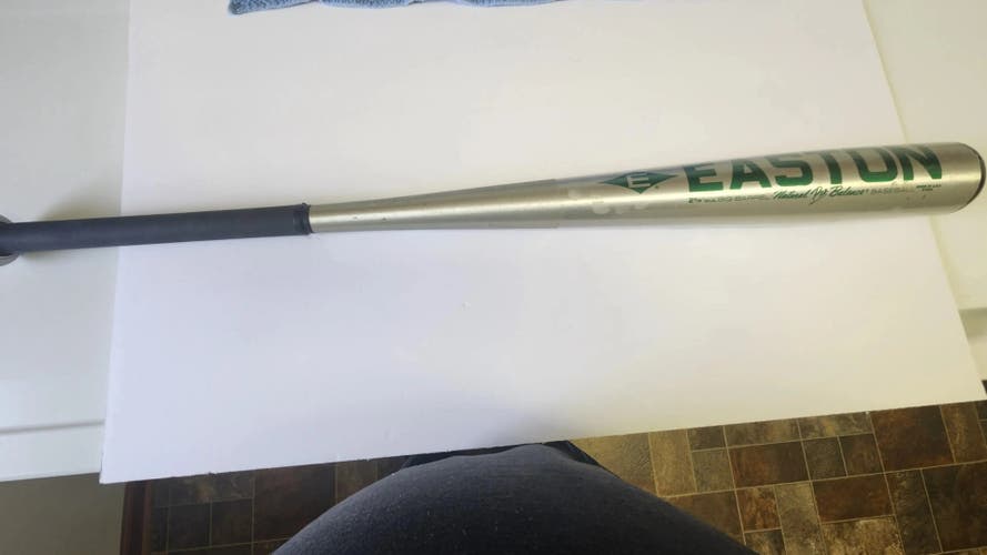 2020 Easton B5 Pro Alloy Bat (-4) 30 oz 34" (New)
