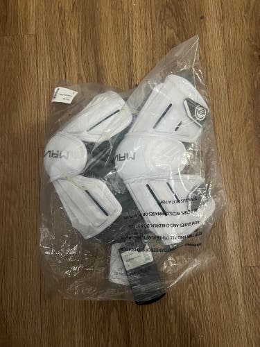 Large Adult Maverik Max White Arm Pads (Brand New With Tags)