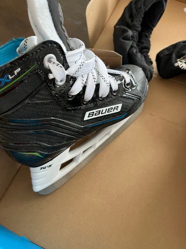 Bauer XLP Hockey Skates Regular Width 12 (New)