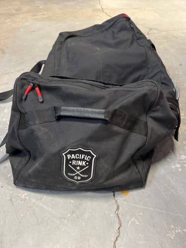 Pacific Rink Hockey Supply Goalie Bag 40”