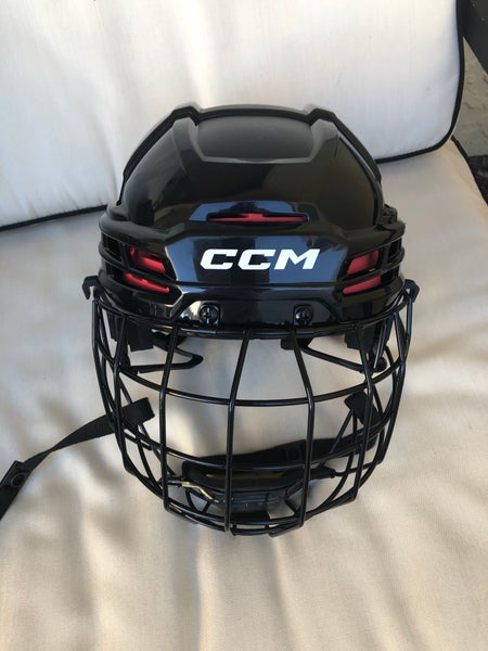 Black Medium/Large Men's Bauer (New)