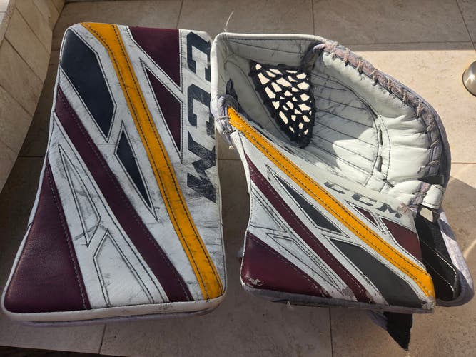 ASU NCAA D1 Hockey – CCM Eflex 4 Glove & Blocker Set | Worn by Evan DeBrouwer