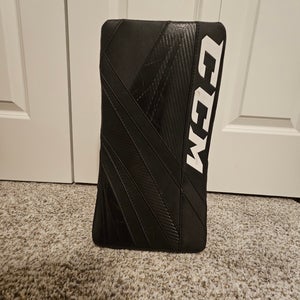 CCM EFlex 5 Blocker - Regular - Black