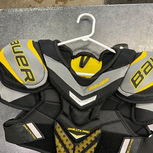 Small Junior Bauer Supreme ONE.LTX Pro Shoulder Pads (New)