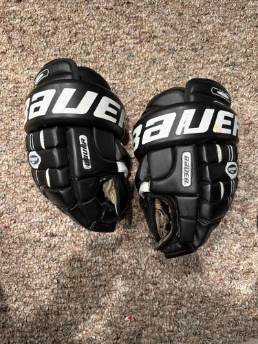 Bauer Supreme 2000 Gloves 14" (Used)