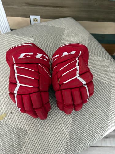 CCM JetSpeed FT370 Gloves 13" (Used)