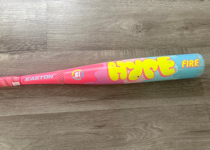 2025 Easton Hype Fire Composite USSSA Certified Bat (-10) 20 oz 30" (Used)