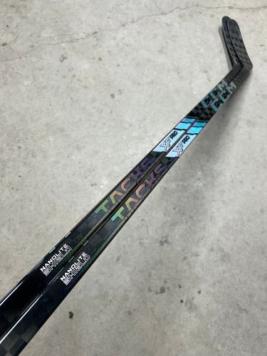 2 PACK 75 Flex Custom P28 Senior CCM Tacks XF Pro Left Hand Hockey Stick Pro Stock NHL (New)