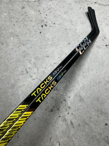 2 PACK - 85 Flex Custom P88 Senior CCM Tacks AS-VI Pro Left Hand Hockey Stick Pro Stock (New)