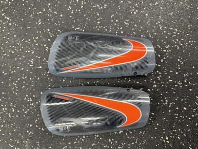 Used Nike Soccer Shin Guards Youth Grey MD 11849-S000035848