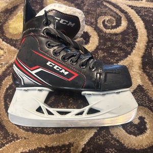 2017 CCM JetSpeed FT340 Hockey Skates Regular Width Size 1 (Used)