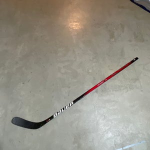 Intermediate Bauer Vapor X4 Right Handed Hockey Stick P88 55 Flex (Used)