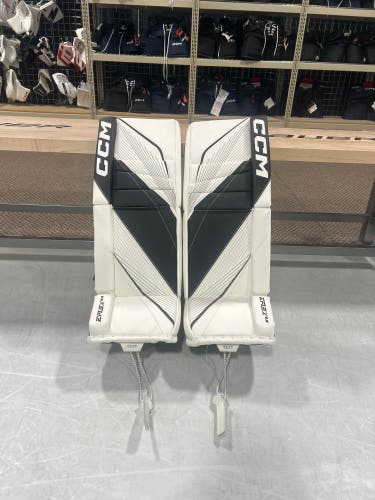 30+1 CCM EFlex 6.9 Goalie Leg Pads (New)