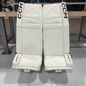 30+1 CCM EFlex 6.9 Goalie Leg Pads (New)