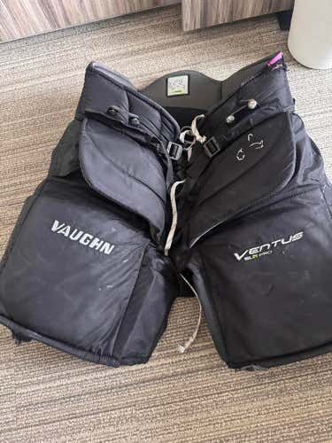 Large Vaughn Ventus SLR Pro Hockey Goalie Pants