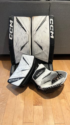 30" CCM Axis 2.9 Regular Goalie Full Set (Used)
