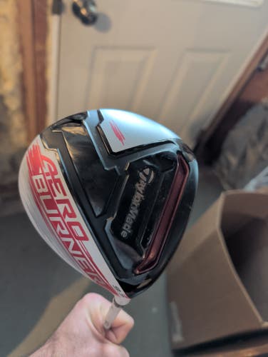 Unisex TaylorMade AeroBurner Right Handed Driver Stiff Flex 9.5 Loft (Used)