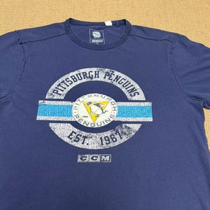 Retro Vintage Logo Pittsburgh Penguins Winter Classic 3rd Jersey Hockey T-Shirt Adult Small