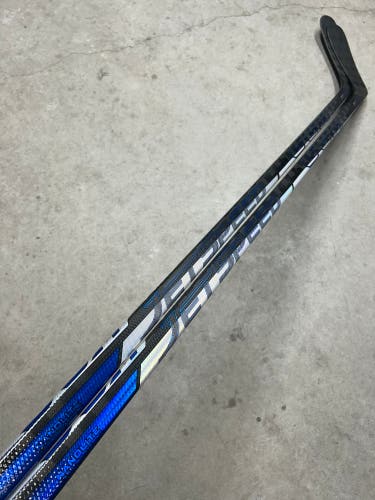 2 PACK AUSTON MATTHEWS 80 Flex P86 Senior CCM Jetspeed FT4 Pro Left Hand Hockey Stick Pro Stock (New