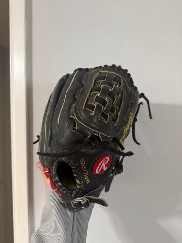 Rawlings Heart of the Hide RH Infield Baseball Glove 12" (Used)
