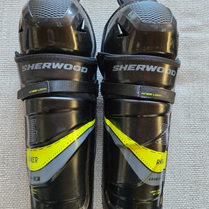 Senior Sher-Wood Rekker Legend 2 15" Shin Pads (Used)