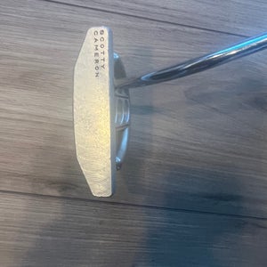 Scotty Cameron Futura Mallet Left Hand Putter 36" (Used)