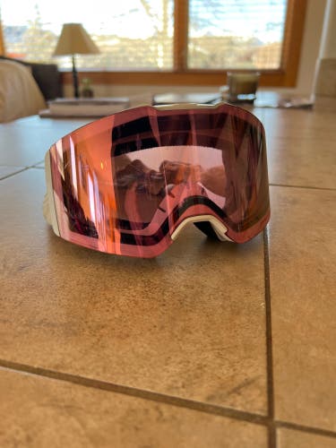 Unisex Oakley Fall Line M Ski Goggles (Used)