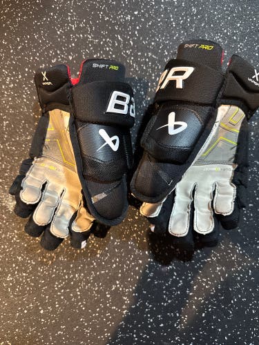 Bauer Vapor Shift Pro Gloves 13" (Used)