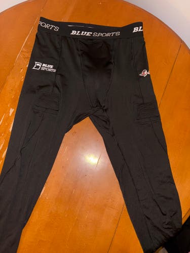 Jockstrap with cup and base compression layer long men XL (Used)