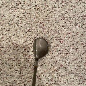 Women's Cobra Gravity Back Right Handed Fairway Wood Ladies Flex 7 Wood (Used)