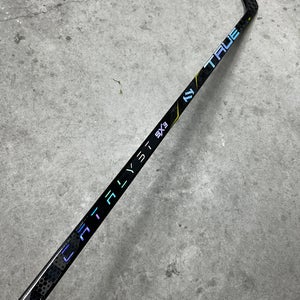 70 Flex P28 Senior True Catalyst 9x3 Left Hand Hockey Stick Pro Stock (New)