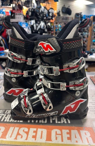 230 23 MP Nordica Doberman PRO 130 VERY stiff Used downill skiing Ski Boots boot 23.0