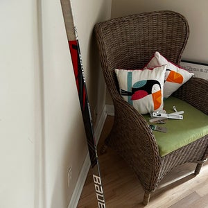 Senior Bauer Vapor FlyLite Left Hand Hockey Stick 82 Flex (New)