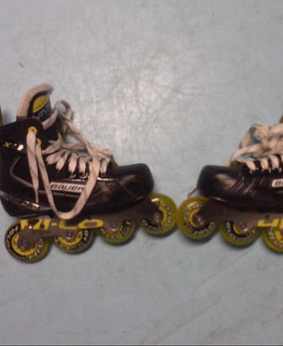 Bauer Vapor X3.5 Inline Skates Regular Width Size 3 (Used)