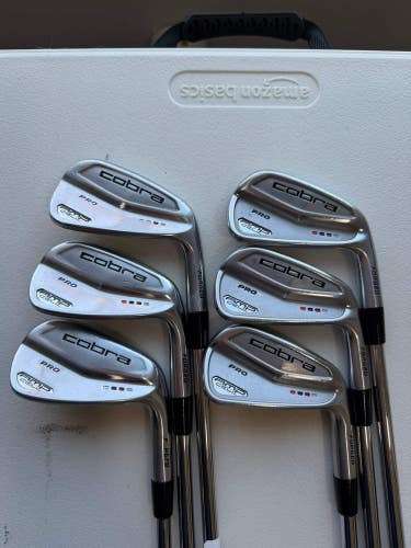 Cobra Amp Cell Pro Iron Set 4-9 Dynamic Gold S300 Stiff Flex Standard NICE