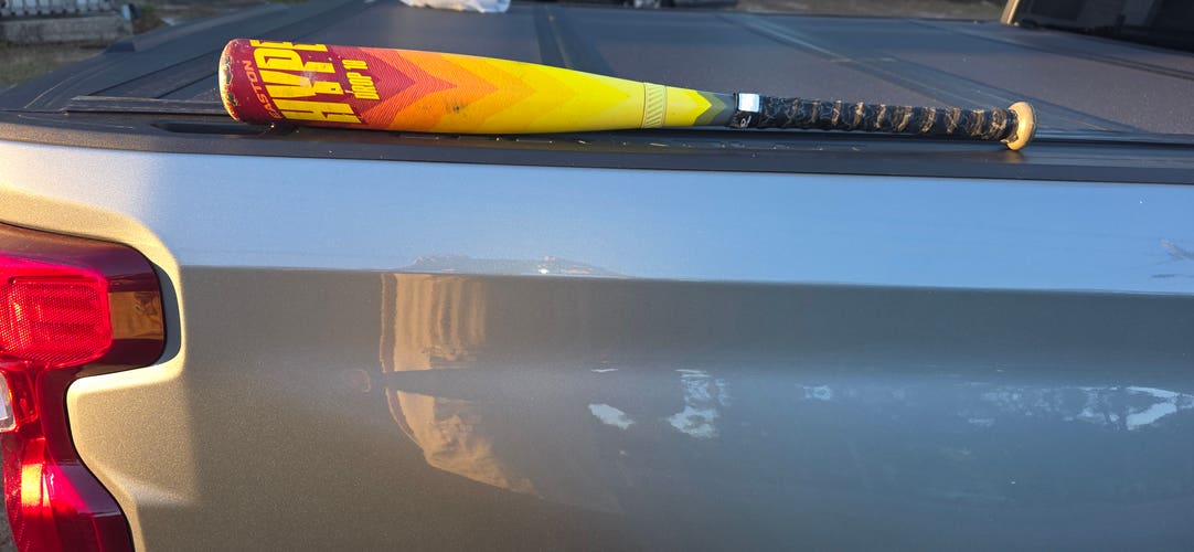 2024 Easton Hype Fire Composite USSSA Certified Bat (-10) 18 oz 28" (Used)