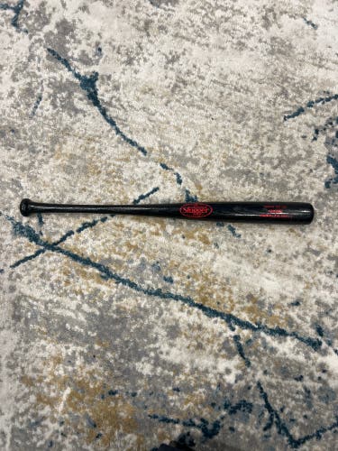 2022 Louisville Slugger Genuine Wood Bat 14 oz 28" (Used)