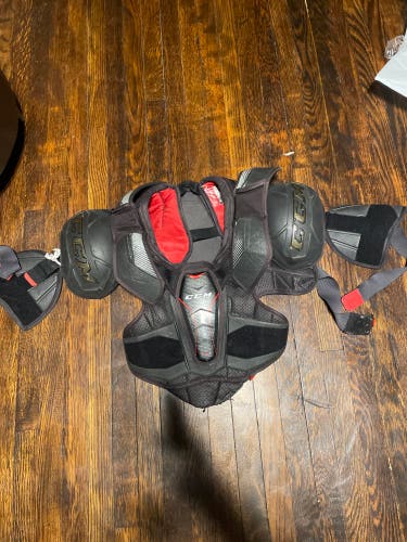 Medium Senior CCM JetSpeed FT1 Shoulder Pads (Used)
