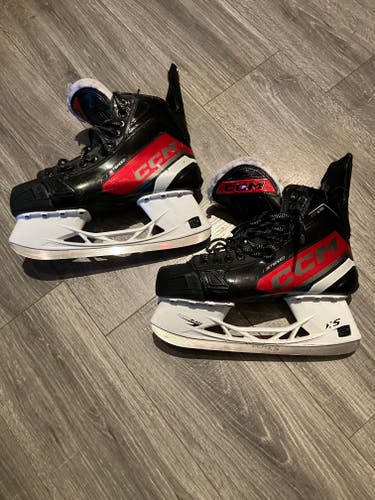 CCM JetSpeed FT670 Hockey Skates Regular Width 9.5 (Used)