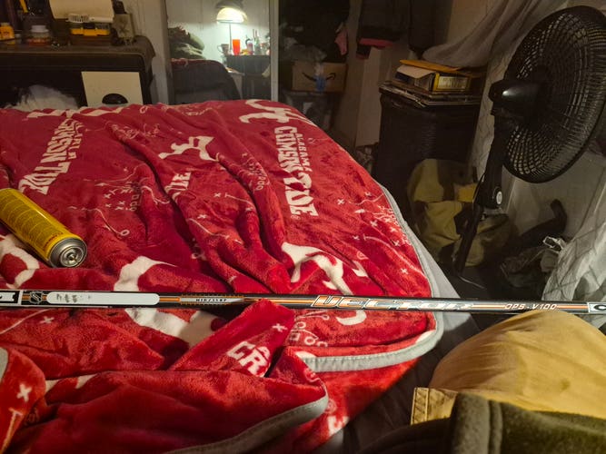 Senior Right Handed Hockey Stick 35 Flex (Used)