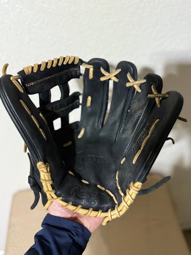Rawlings Gold Glove Elite 12.75" Baseball Glove Right Hand Throw Black