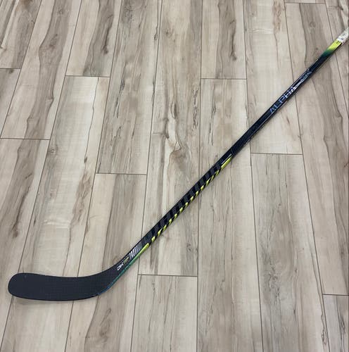 Warrior Alpha DX Hockey Stick