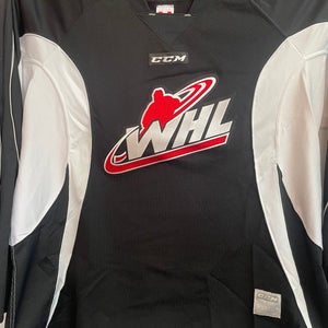 Used CCM WHL Practice Jersey Black 56