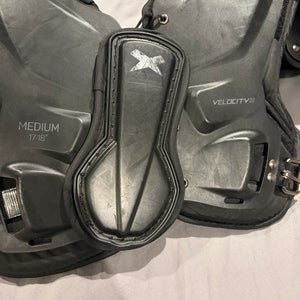 Medium Adult Xenith Velocity 2 Shoulder Pads (Used)